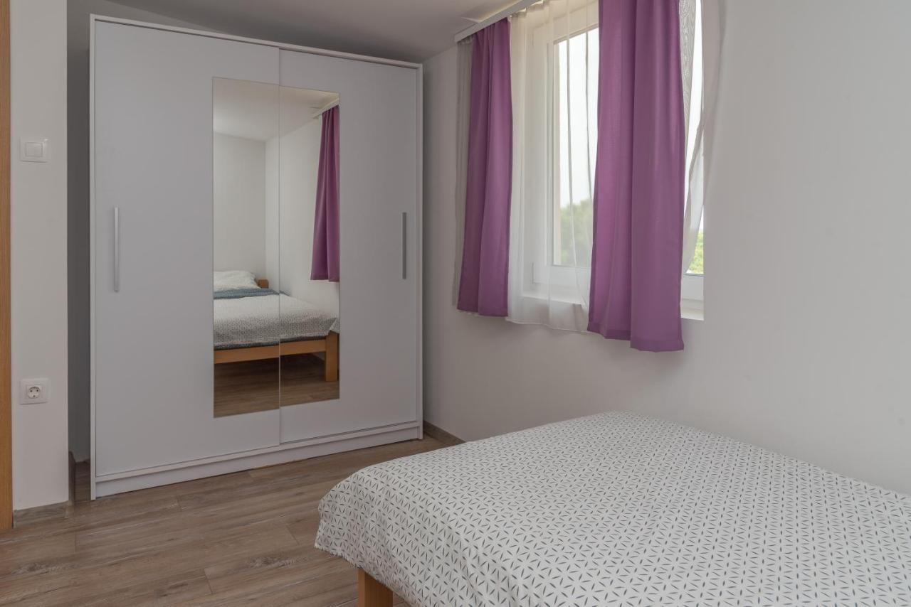 Apartmani Krzak Nin Zewnętrze zdjęcie