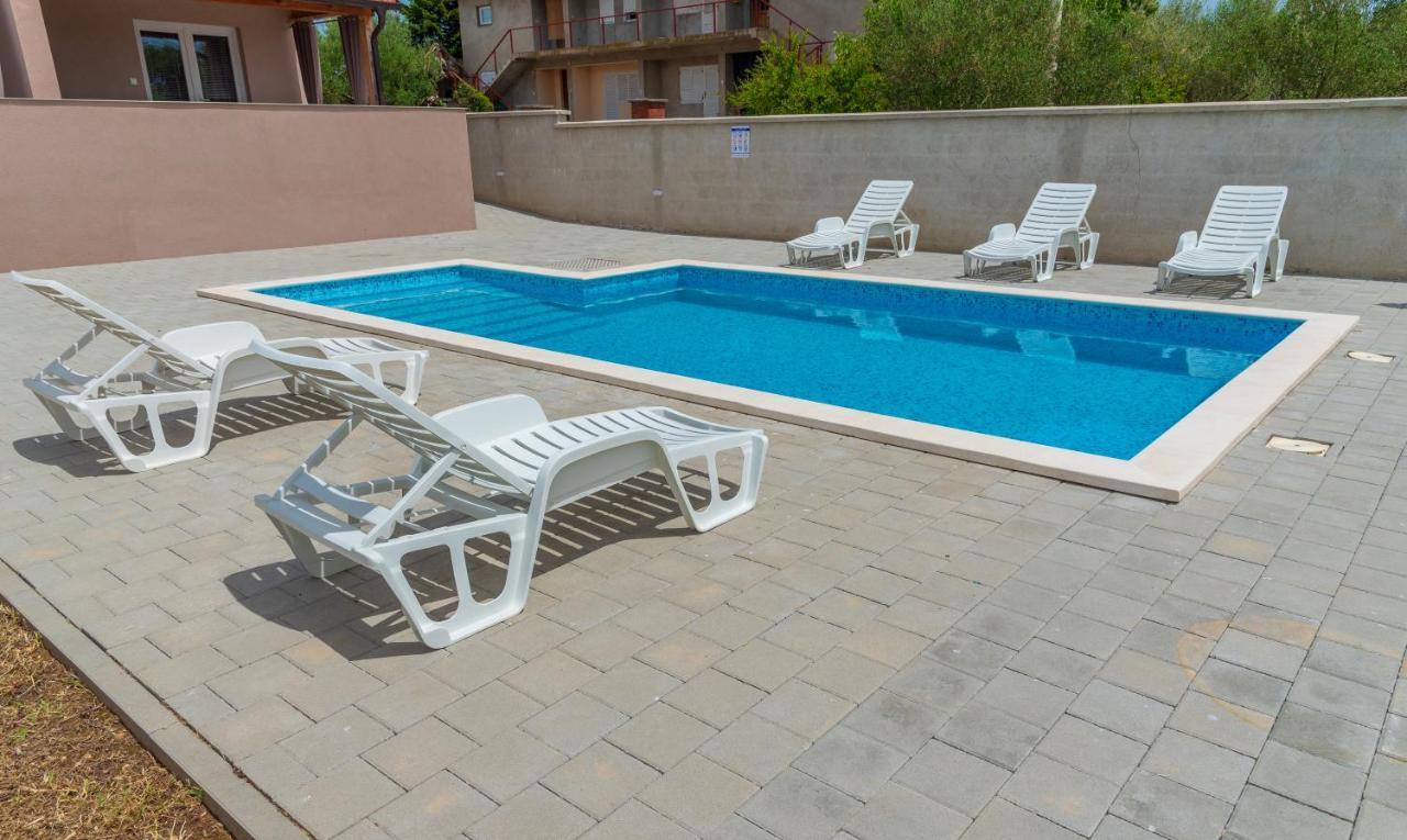 Apartmani Krzak Nin Zewnętrze zdjęcie