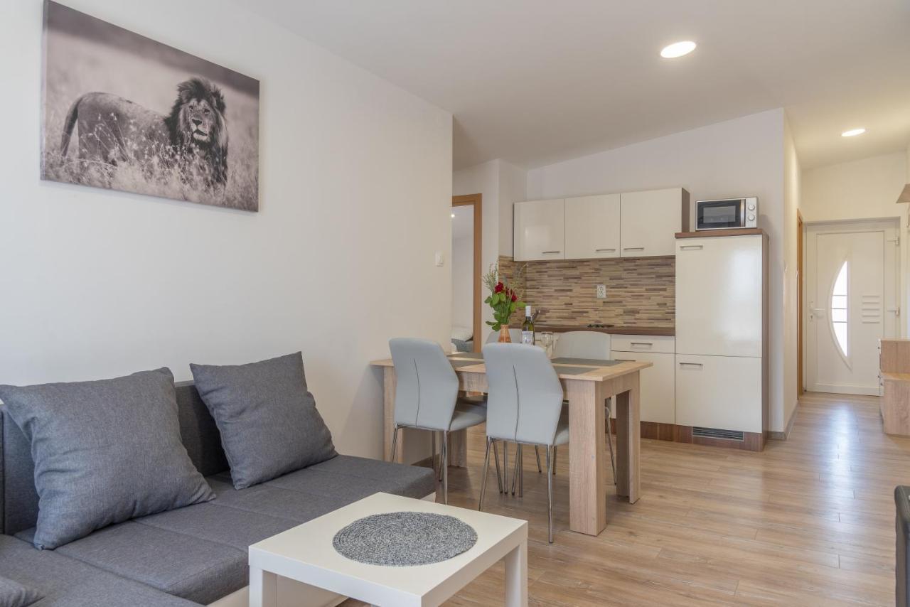 Apartmani Krzak Nin Zewnętrze zdjęcie
