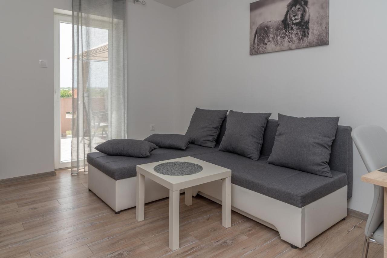 Apartmani Krzak Nin Zewnętrze zdjęcie