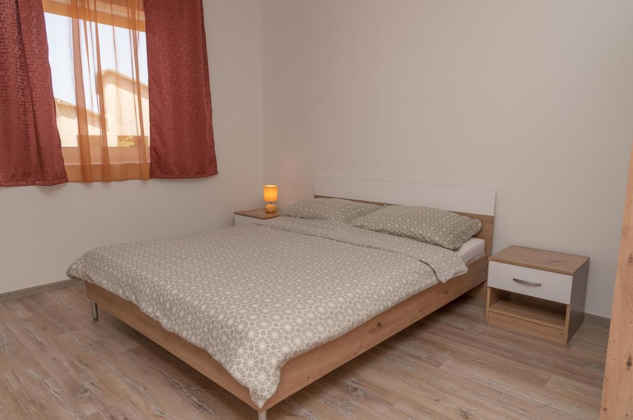 Apartmani Krzak Nin Zewnętrze zdjęcie